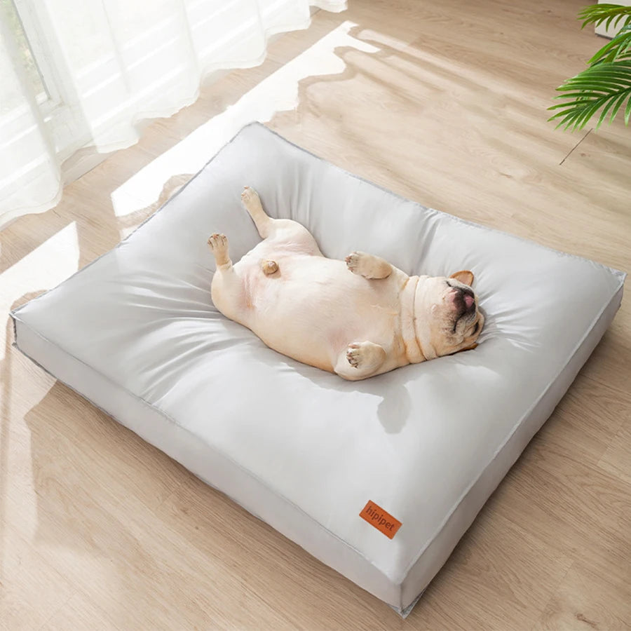 SnugglePod : lit pour animaux de compagnie imperméable et confortable avec tapis amovible 